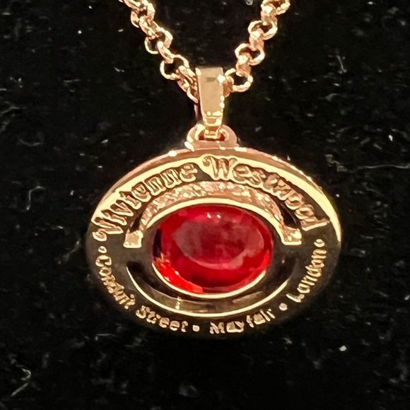 Vivienne Westwood rose gold Tiny Orb-red Pendant Necklace - Picture 5 of 7